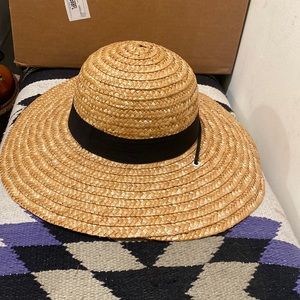 straw wide brim sun hat